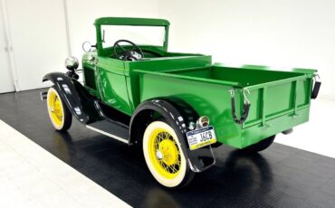 Ford-Model-A-Cabriolet-1931-2