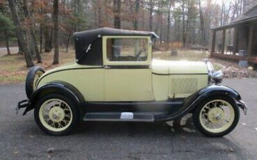 Ford-Model-A-Coupe-1928-3