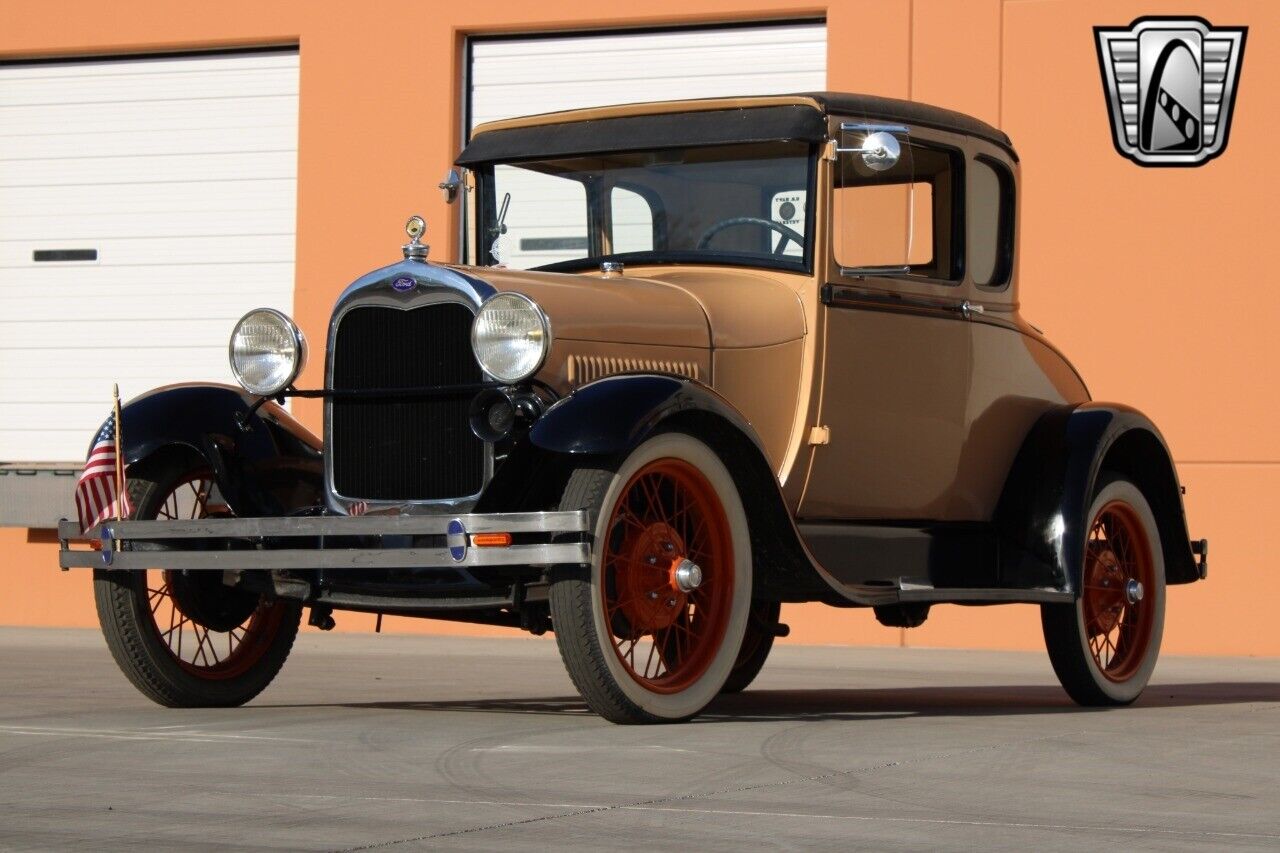 Ford-Model-A-Coupe-1929-2