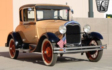 Ford-Model-A-Coupe-1929-4