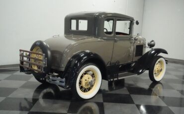 Ford-Model-A-Coupe-1930-11