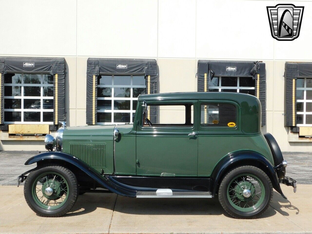 Ford-Model-A-Coupe-1931-4