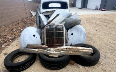 Ford-Model-A-Coupe-1935-21