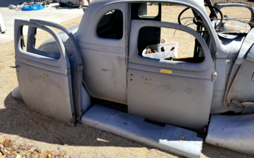 Ford-Model-A-Coupe-1935-25