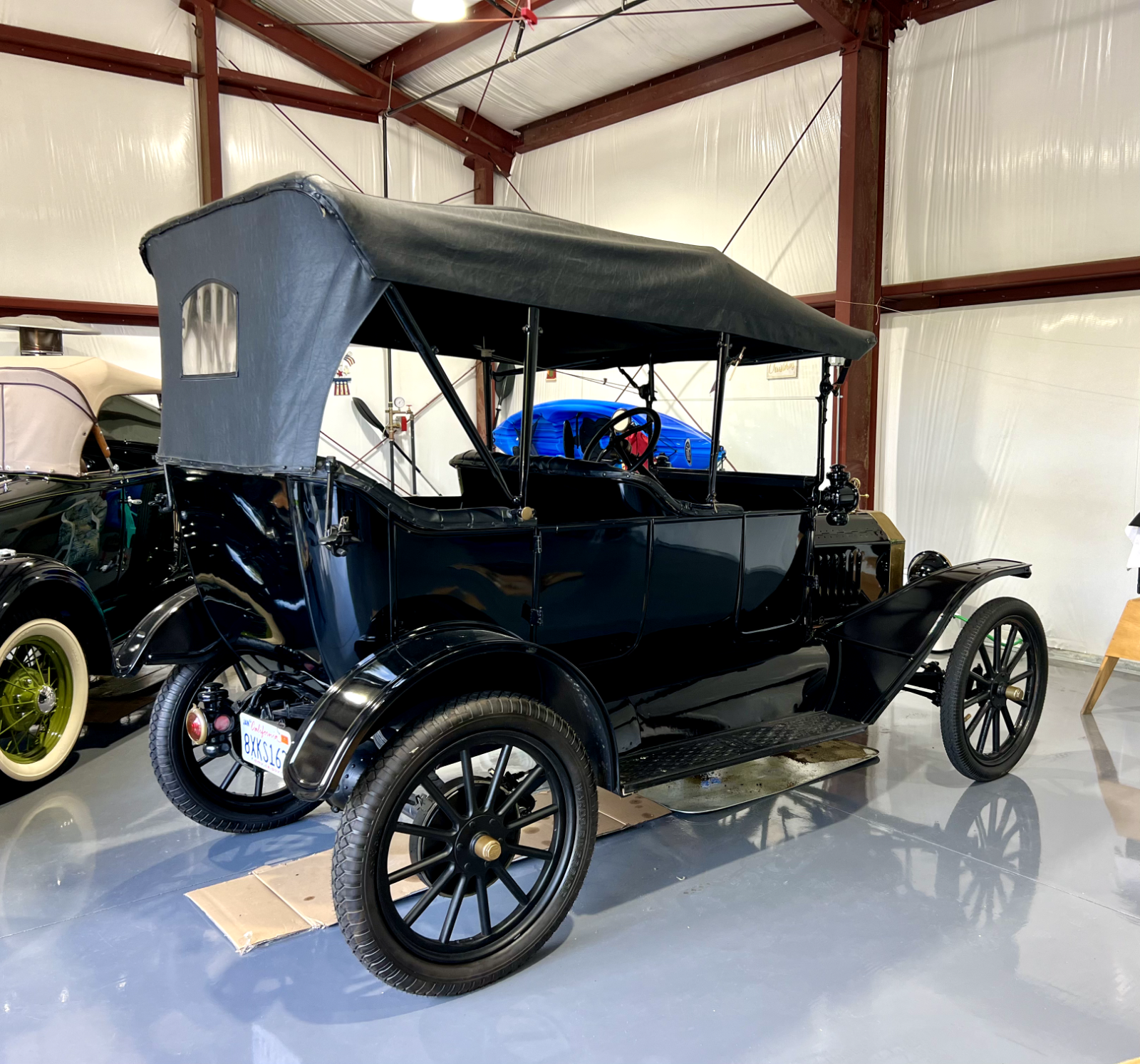 Ford-Model-T-1915-22