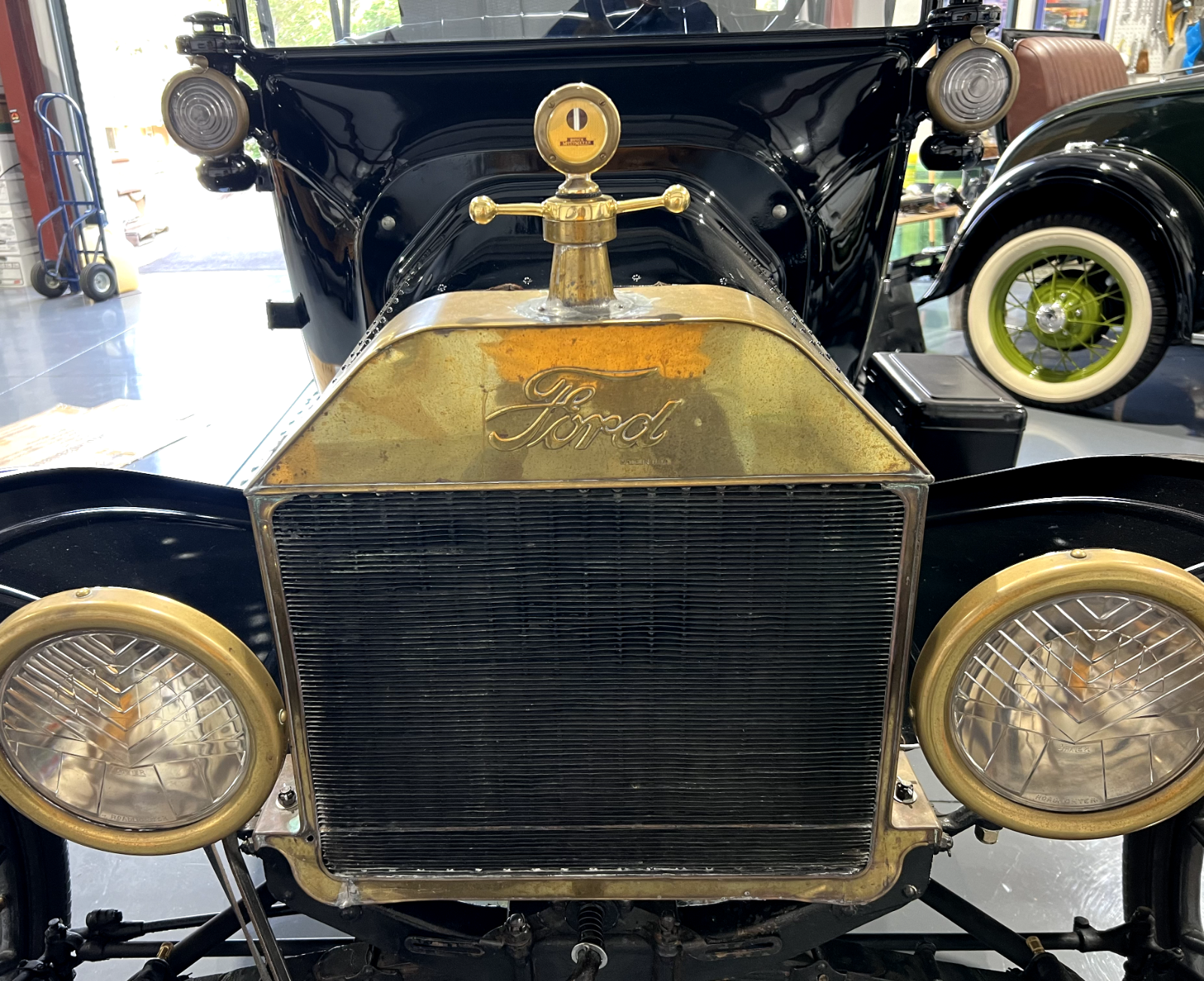 Ford-Model-T-1915-25