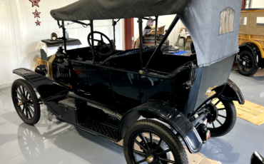 Ford-Model-T-1915-31