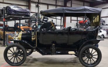 Ford-Model-T-Berline-1913-3