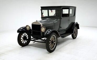 Ford-Model-T-Berline-1927