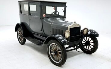 Ford-Model-T-Berline-1927-6