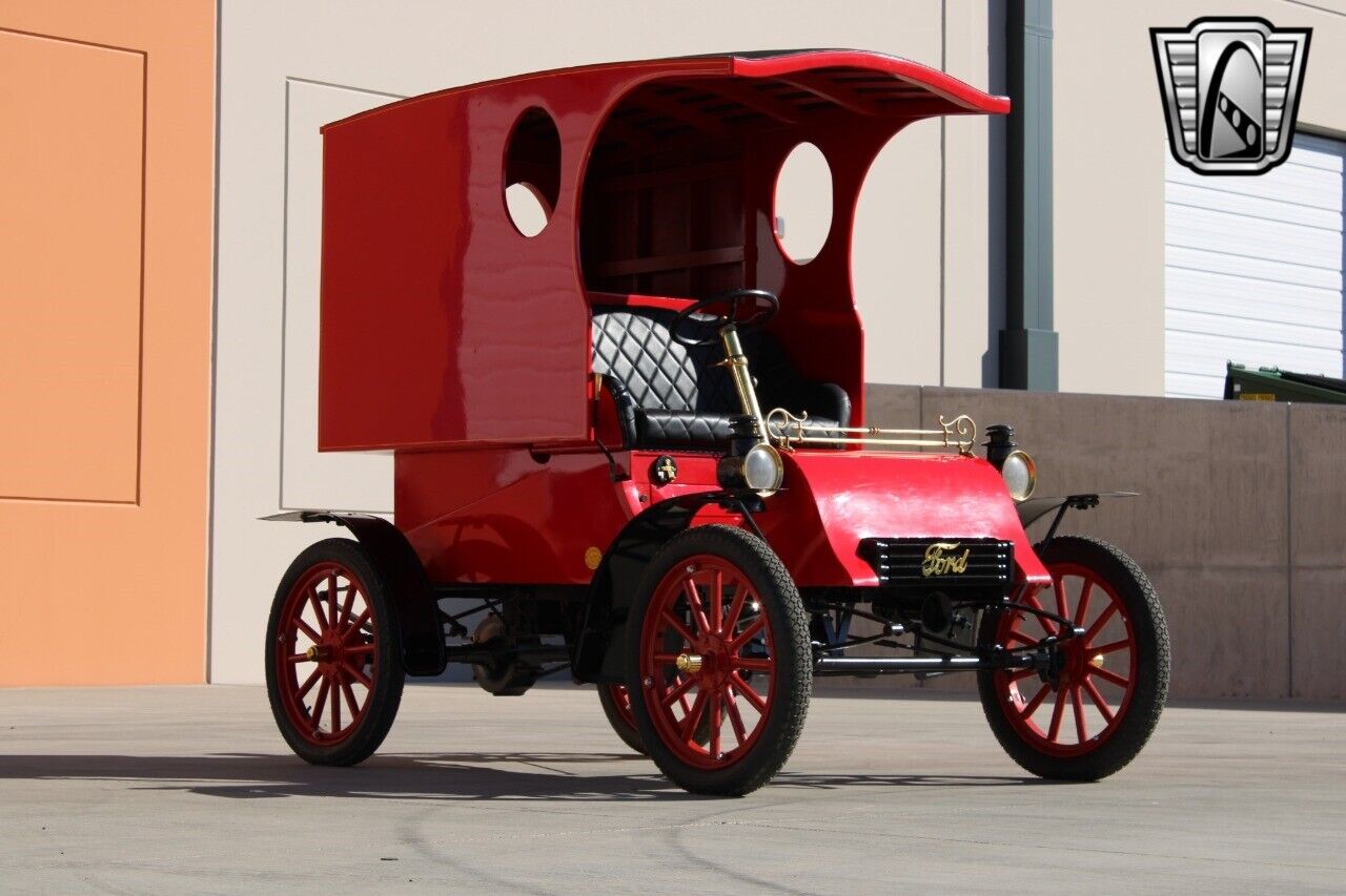 Ford-Model-T-Cabriolet-1903-5