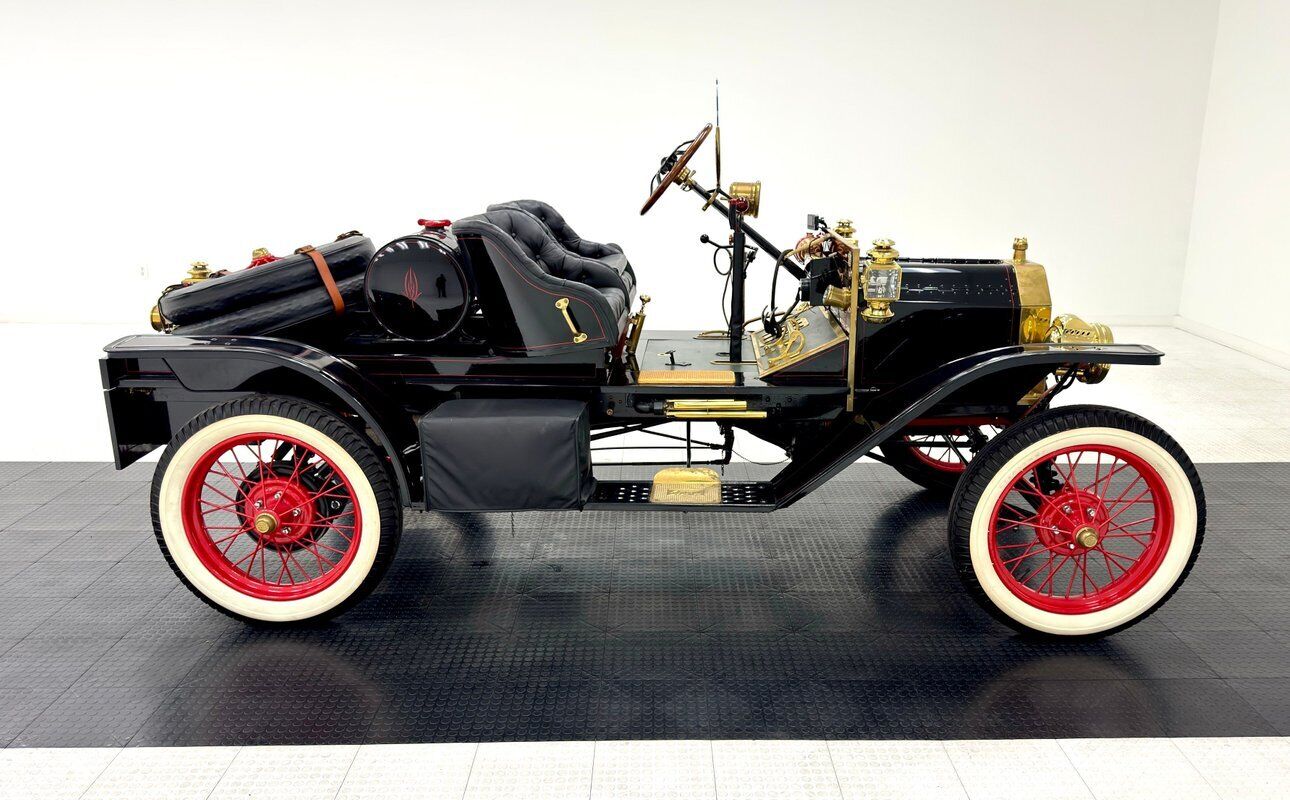 Ford-Model-T-Cabriolet-1912-5