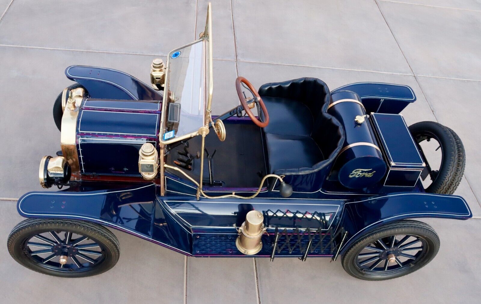 Ford-Model-T-Cabriolet-1914-8