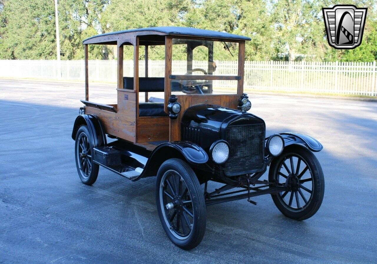 Ford-Model-T-Cabriolet-1917-10