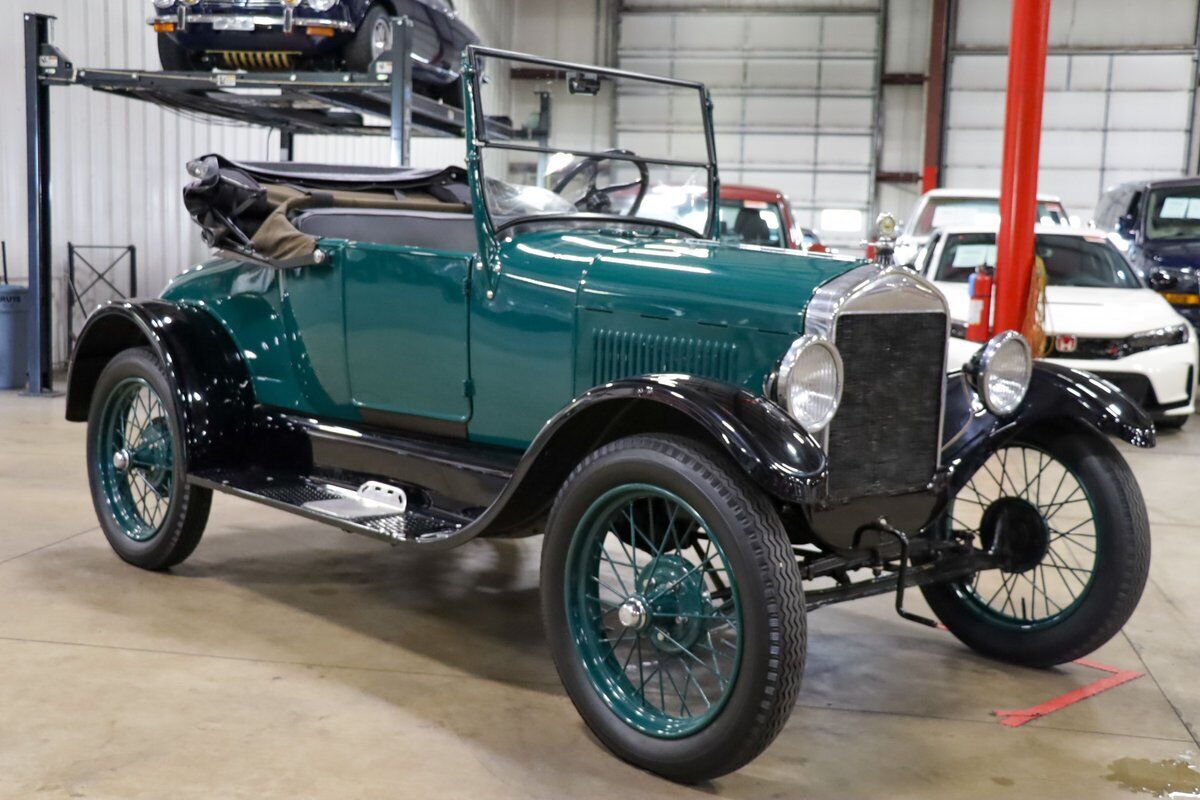 Ford-Model-T-Cabriolet-1926-11