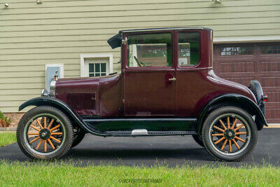 Ford-Model-T-Coupe-1927-2