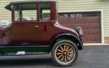 Ford-Model-T-Coupe-1927-4