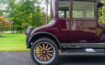 Ford-Model-T-Coupe-1927-9