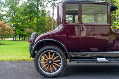 Ford-Model-T-Coupe-1927-9