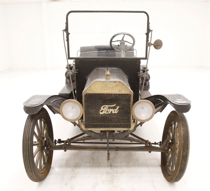 Ford-Model-T-Pickup-1915-6