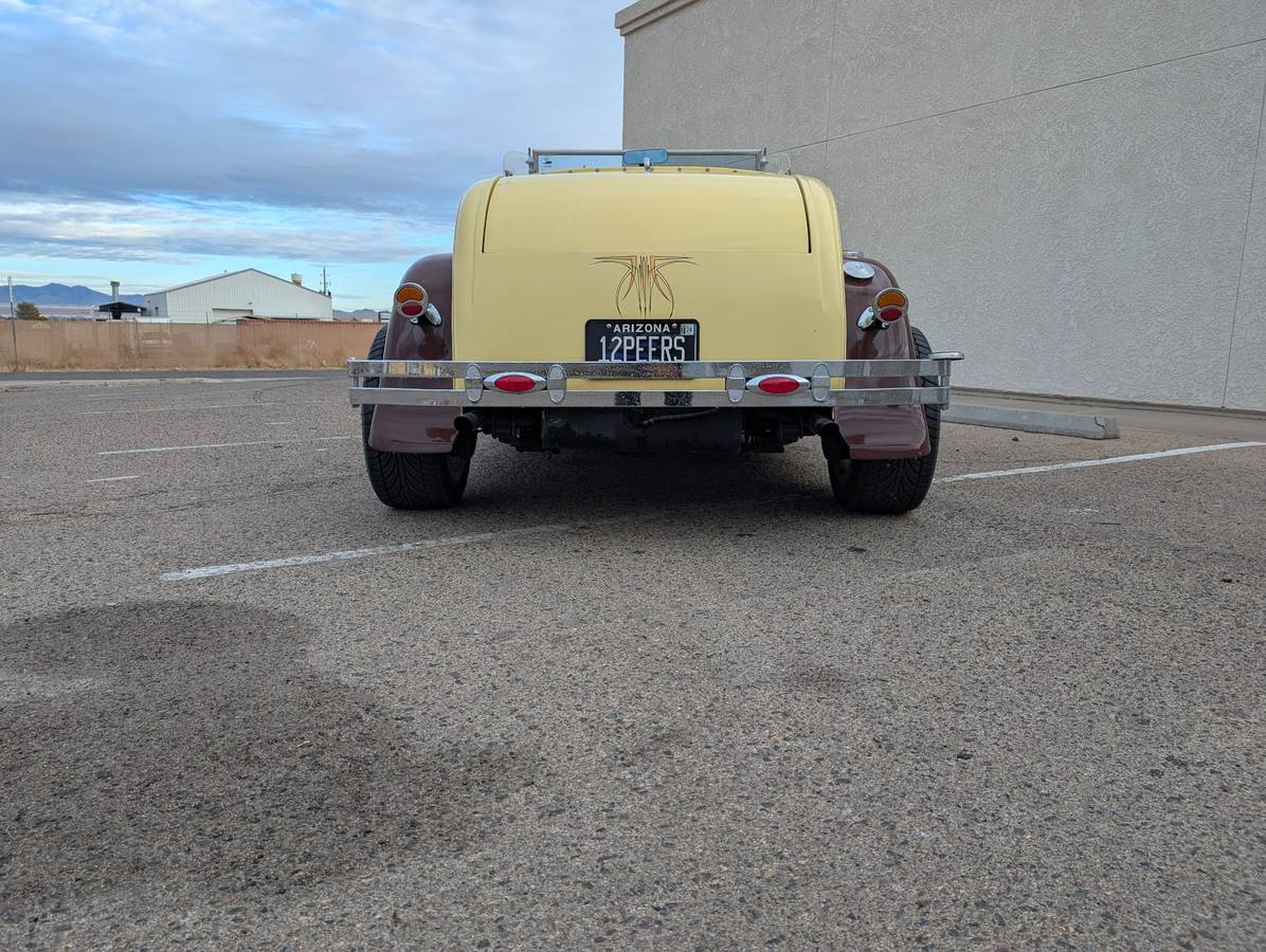 Ford-Model-a-roadster-replica-1931-8