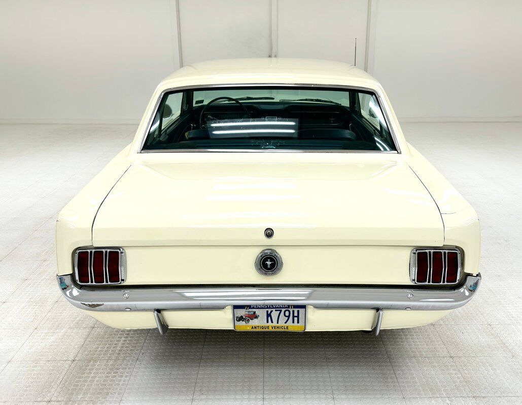 Ford-Mustang-1964-3