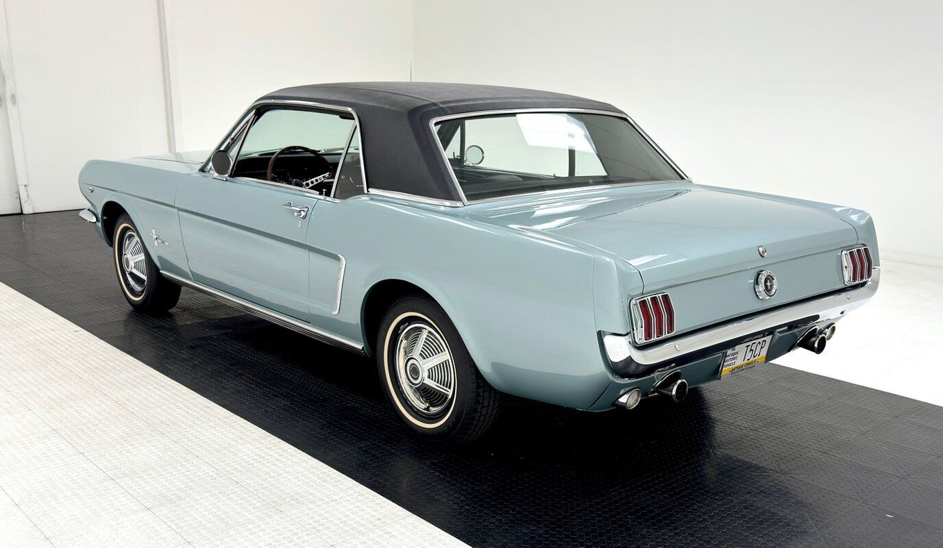 Ford-Mustang-1965-2