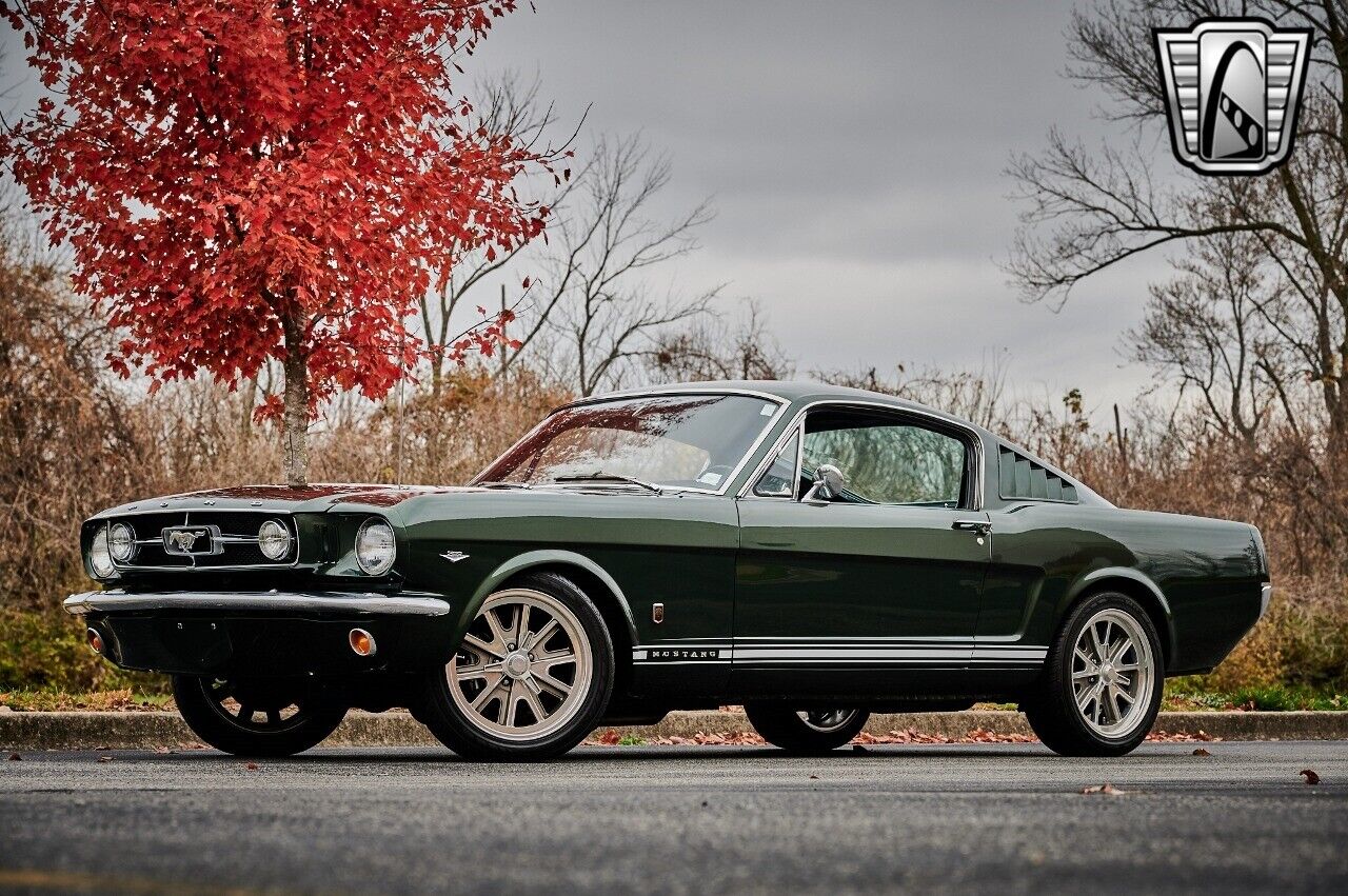 Ford-Mustang-1965-2