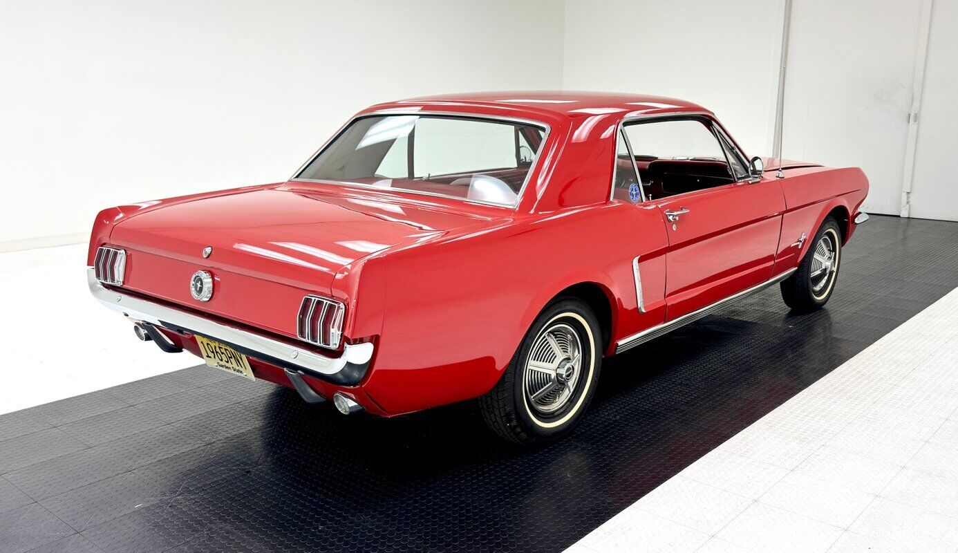 Ford-Mustang-1965-4