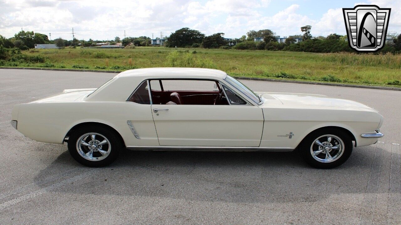 Ford-Mustang-1965-5