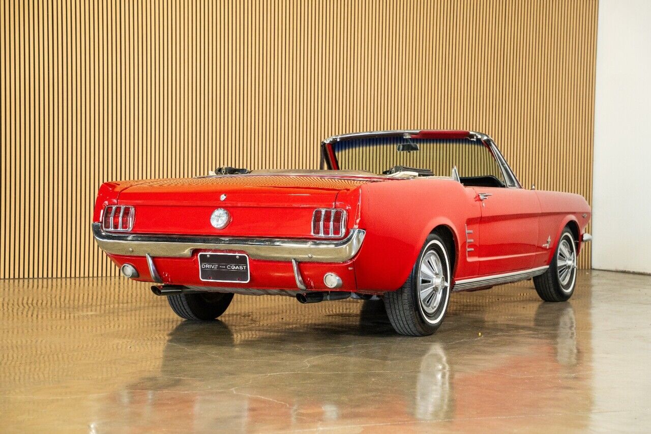 Ford-Mustang-1966-21