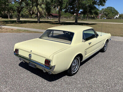 Ford-Mustang-1966-6