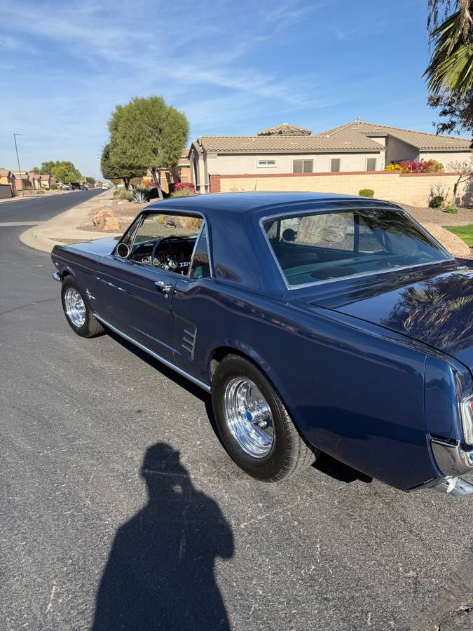 Ford-Mustang-1966-6