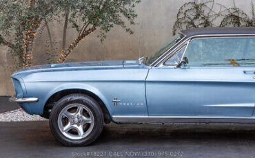 Ford-Mustang-1967-11