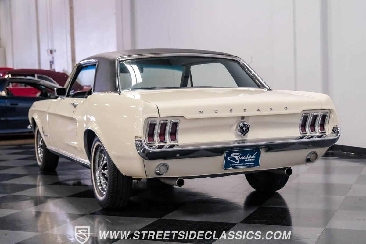 Ford-Mustang-1967-9