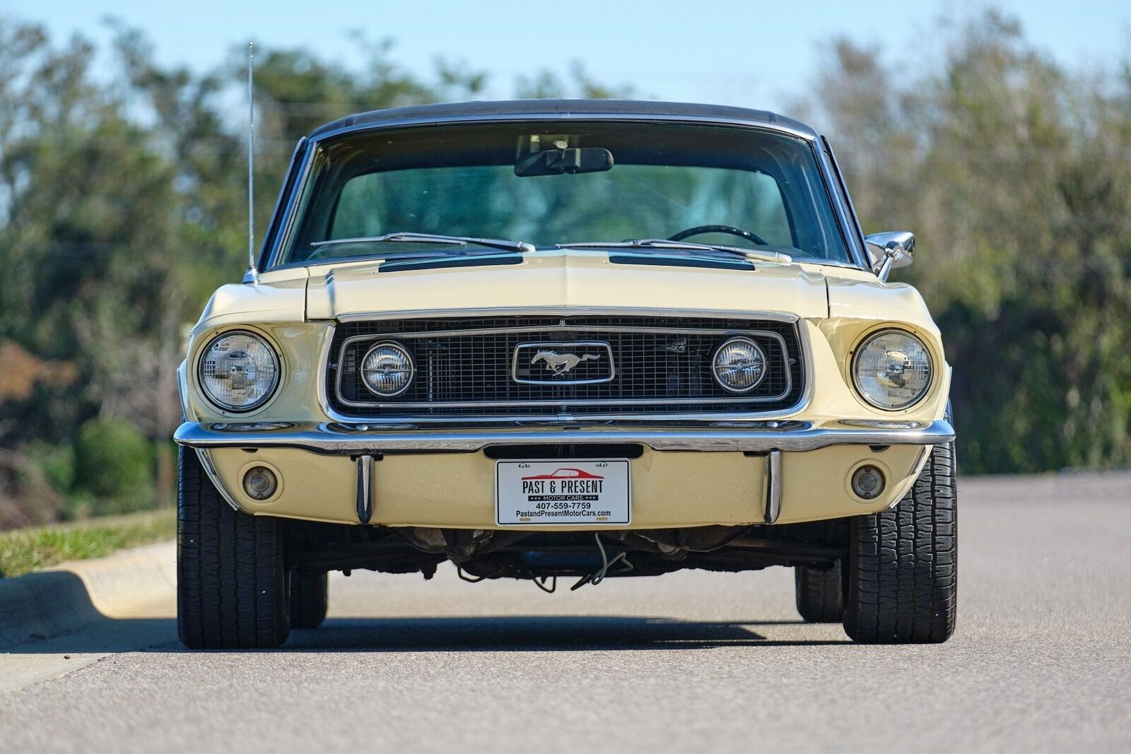 Ford-Mustang-1968-8