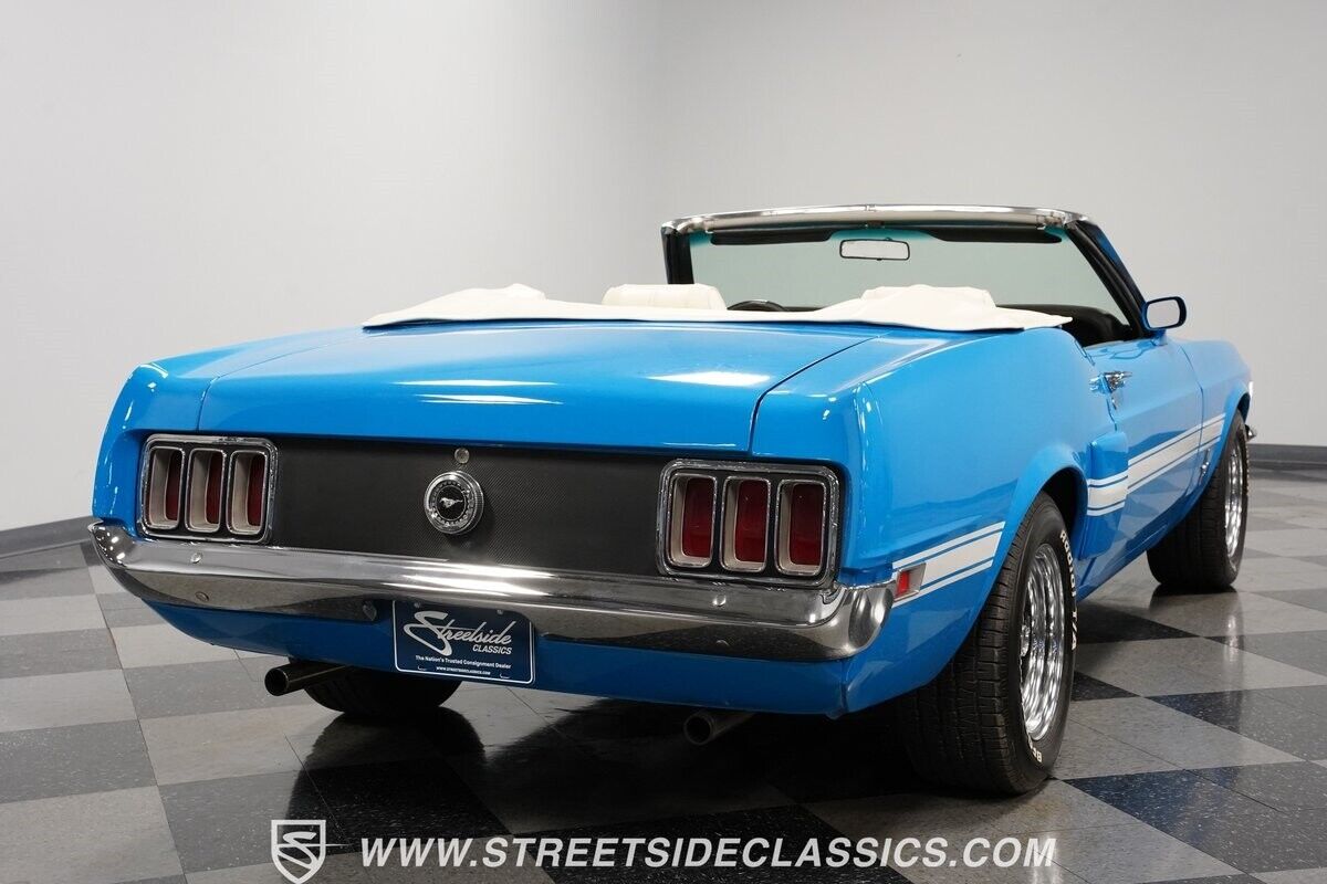 Ford-Mustang-1970-11