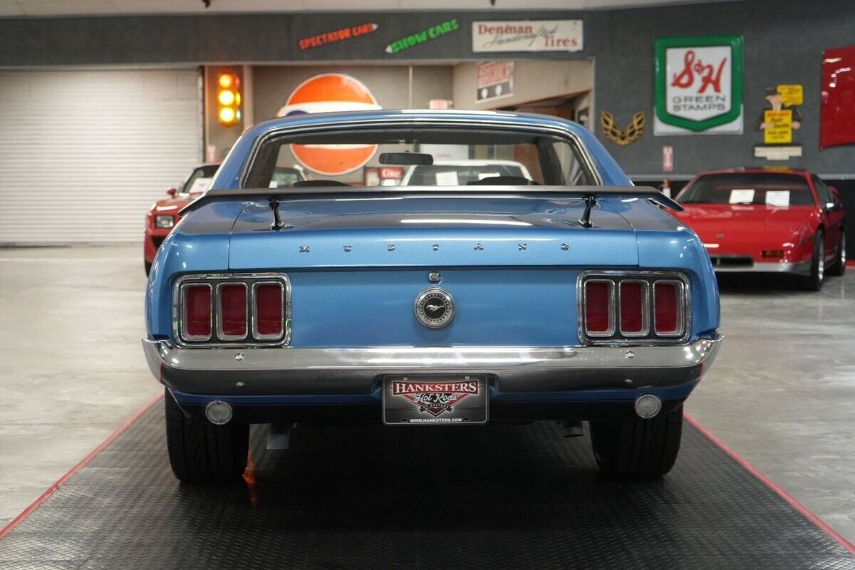 Ford-Mustang-1970-22