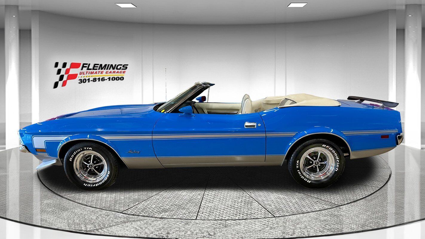 Ford-Mustang-1972-1