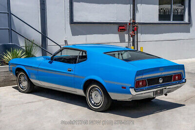 Ford-Mustang-1972-8