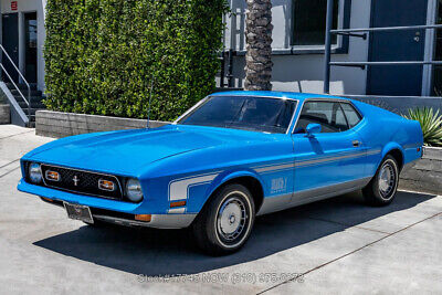 Ford-Mustang-1972-9