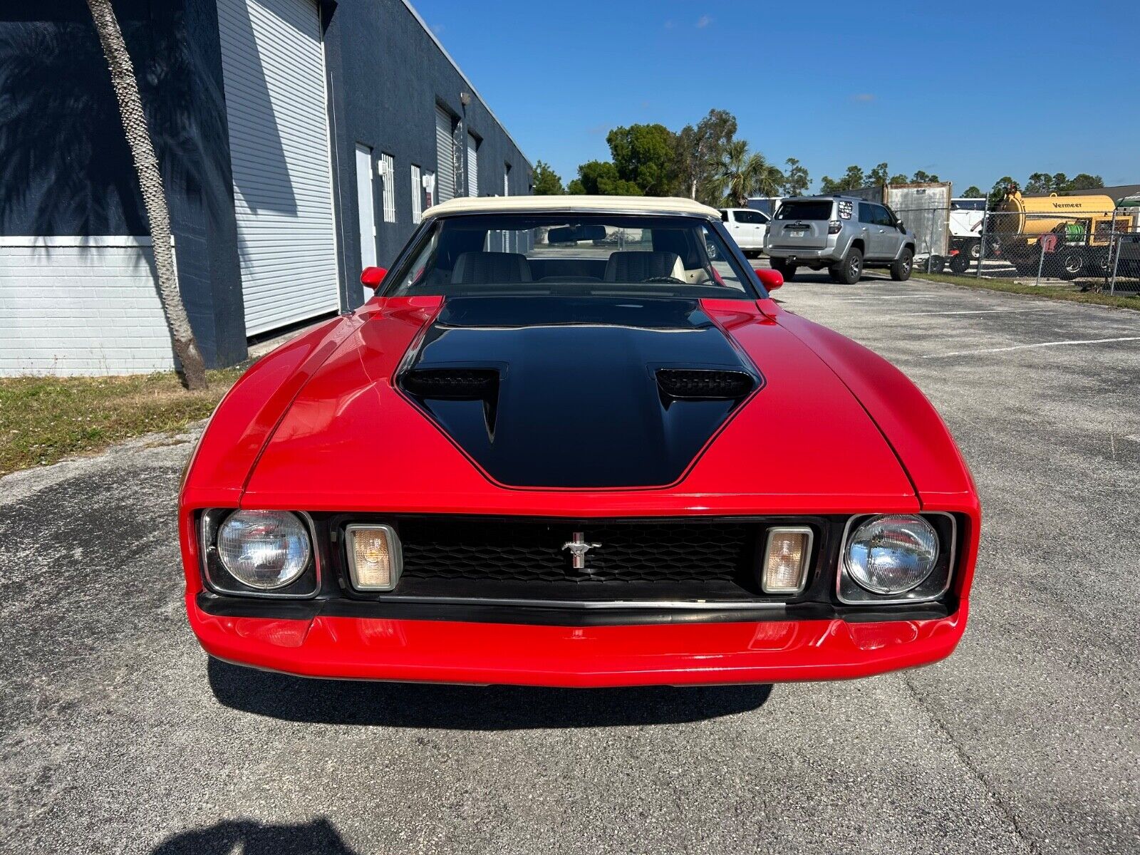 Ford-Mustang-1973-1