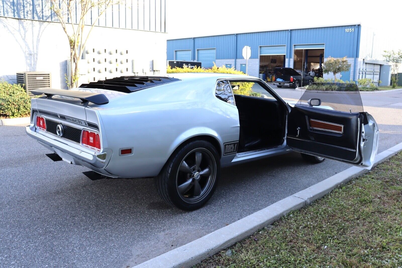 Ford-Mustang-1973-21