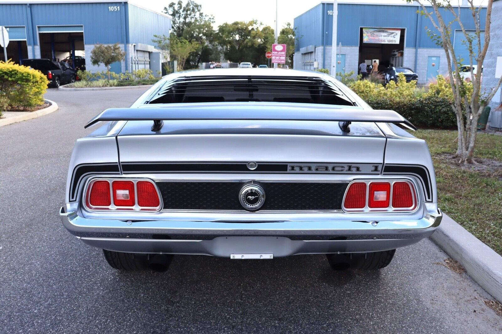 Ford-Mustang-1973-3