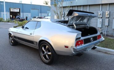 Ford-Mustang-1973-33