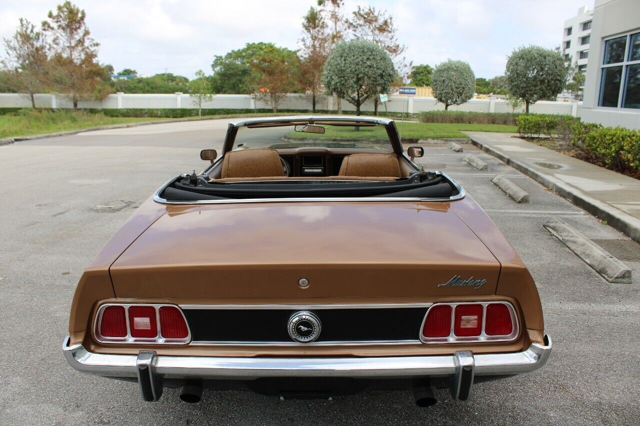 Ford-Mustang-1973-5