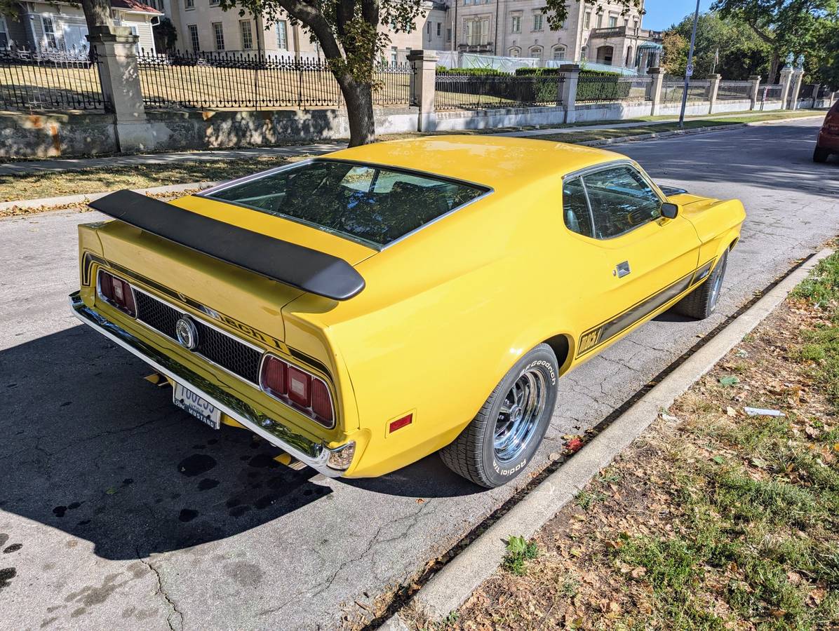 Ford-Mustang-1973-5