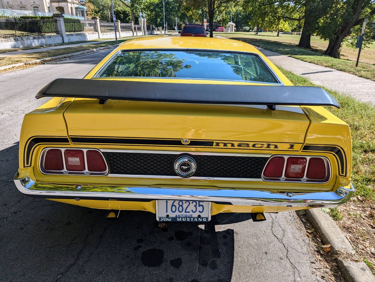 Ford-Mustang-1973-7