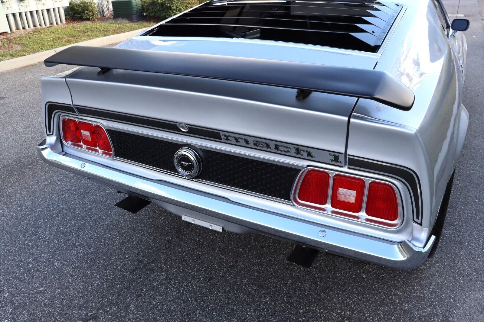 Ford-Mustang-1973-9