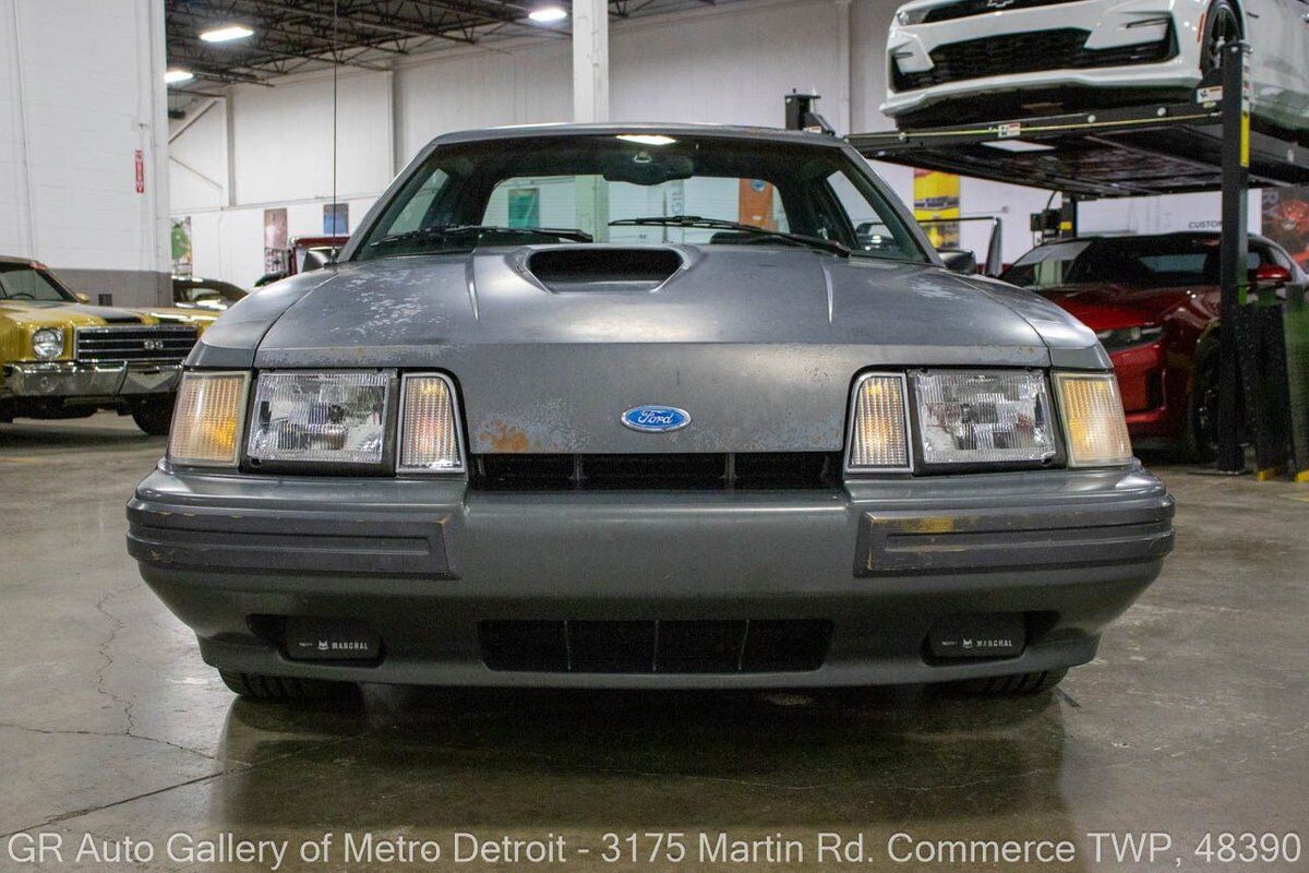 Ford-Mustang-1986-11